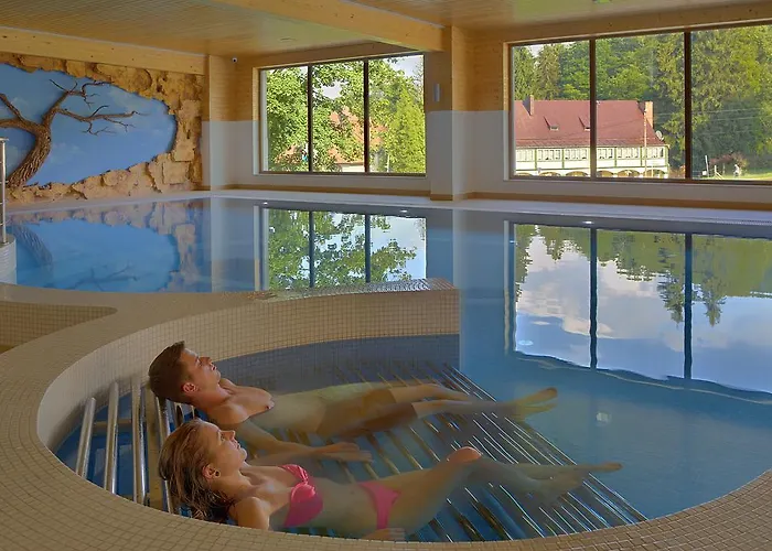 Buczynski Medical & מלון 4*